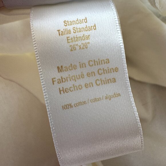 Pottery Barn Teen Emily & Meritt The Scallop TWIN Duvet Cover + Sham - Read - Picture 15 of 15